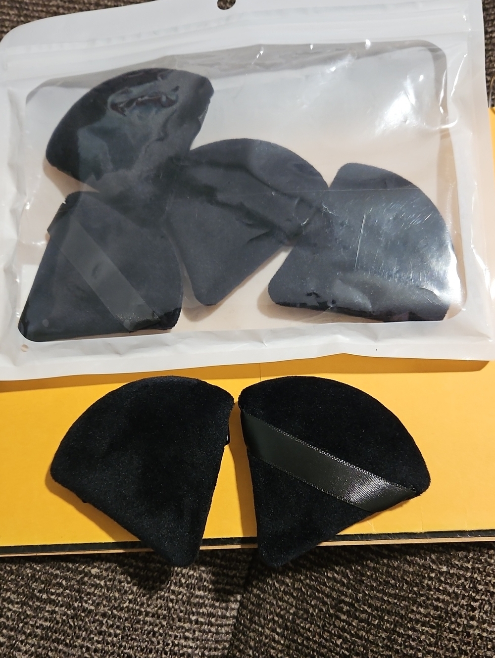 ❤️ NWT Package of 6 Black Beauty Blender Makeup Sponges